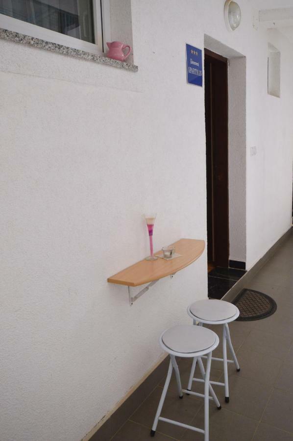 Apartment Zivkovic Crikvenica Eksteriør bilde